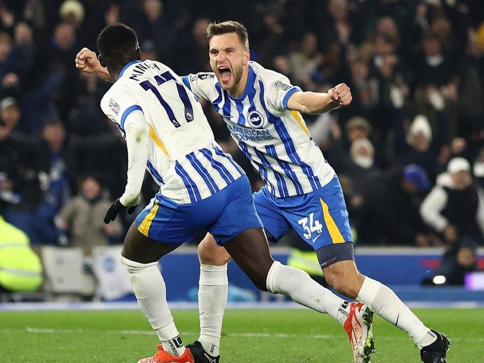 关于英超赛程吃紧，切尔西国际比赛日防线松动，话题不断，赛程密集仍需轮换的信息