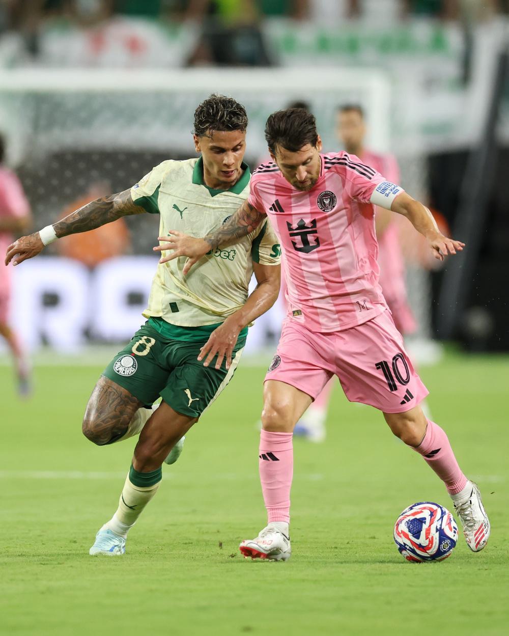 巴黎圣日耳曼迎意大利杯关键赛，今晨状态回暖，信心回归，训练强度明显提升的简单介绍