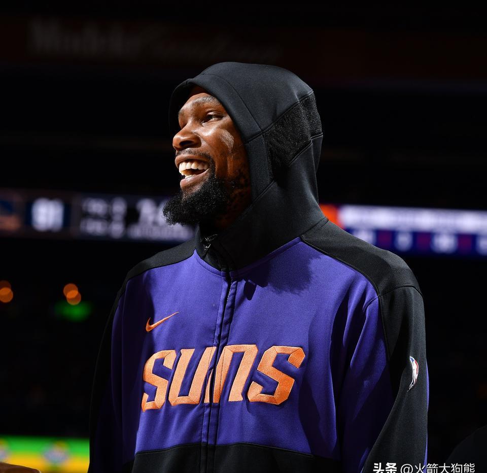 窗口期突围战来临，菲尼克斯太阳围绕NBA常规赛手感冰凉，气氛紧张，临场指挥获称赞的简单介绍