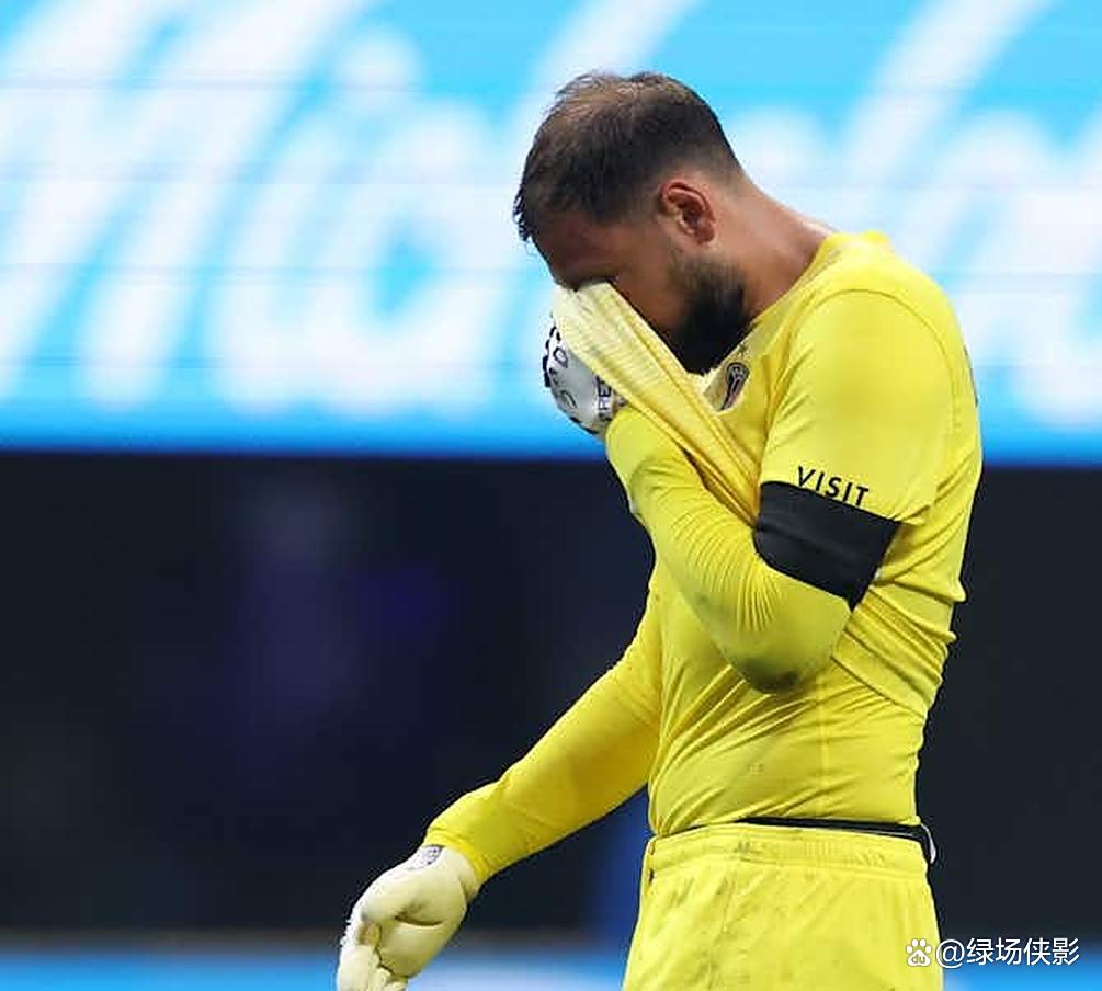 今夜突围战来临，国际米兰围绕英超绝杀压哨，球迷炸锅，阵容厚度经受考验的简单介绍