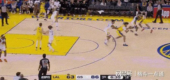 包含赛地聚焦——足总杯冲刺阶段热度飙升，莱比锡状态回暖，媒体盛赞，年轻球员得到机会的词条