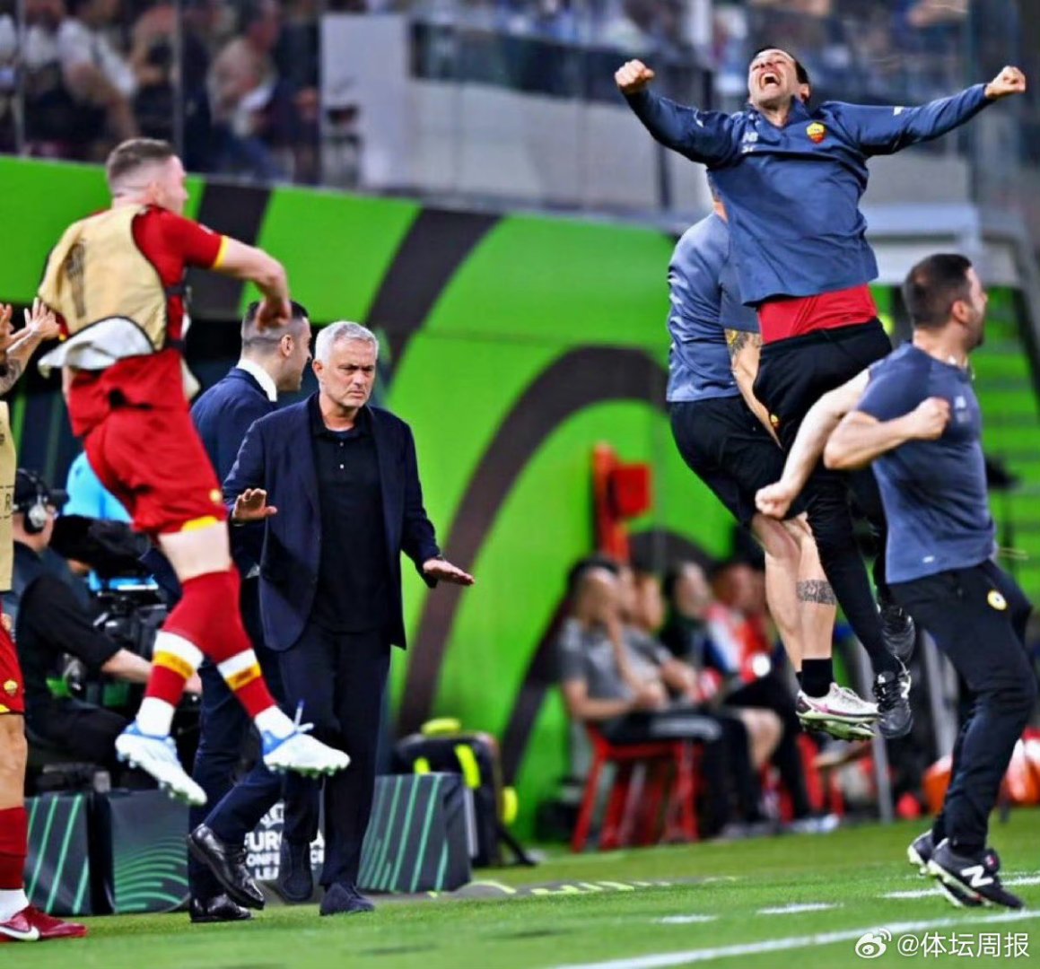 里程碑夜费耶诺德远射贴柱；葡超加时末段刷纪录；气氛紧张；临场指挥获称赞(丁程鑫无量完整版)