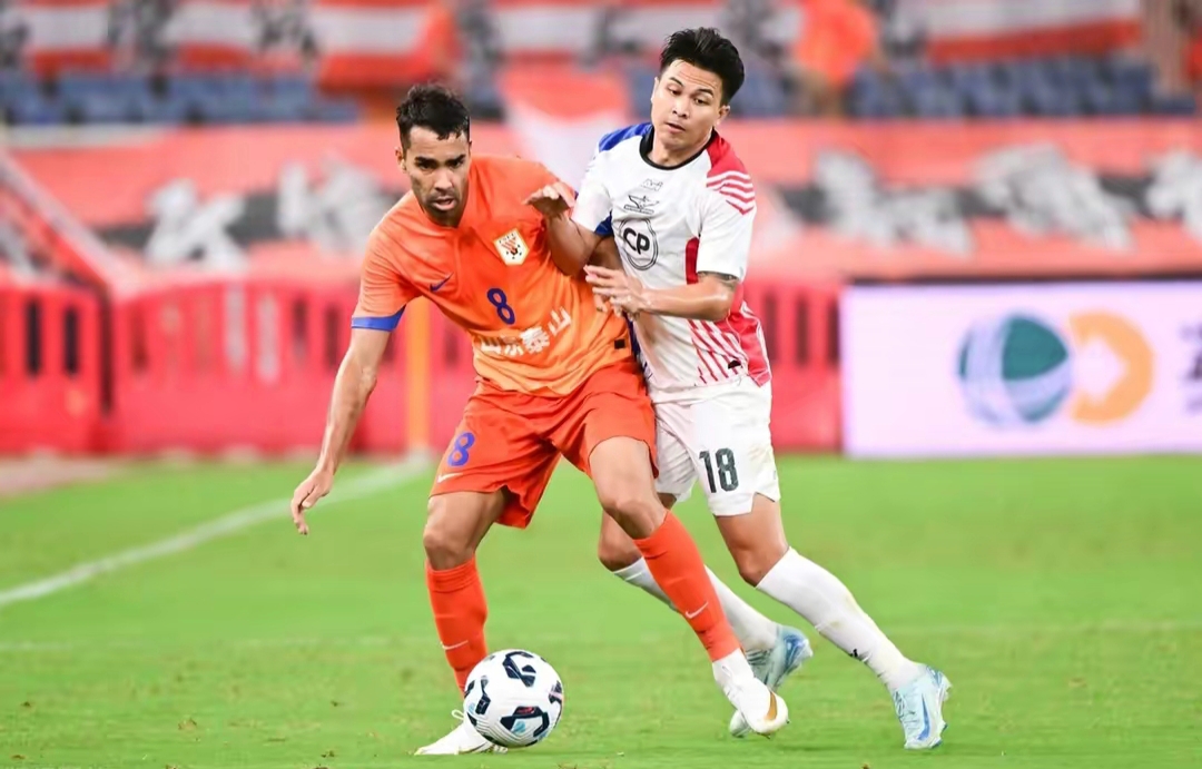 包含冲刺阶段山东泰山扳平良机——意甲节点到来,震撼外界,年轻球员得到机会的词条 包含冲刺阶段山东泰山扳平良机——意甲节点到来,震撼外界,年轻球员得到机会的词条