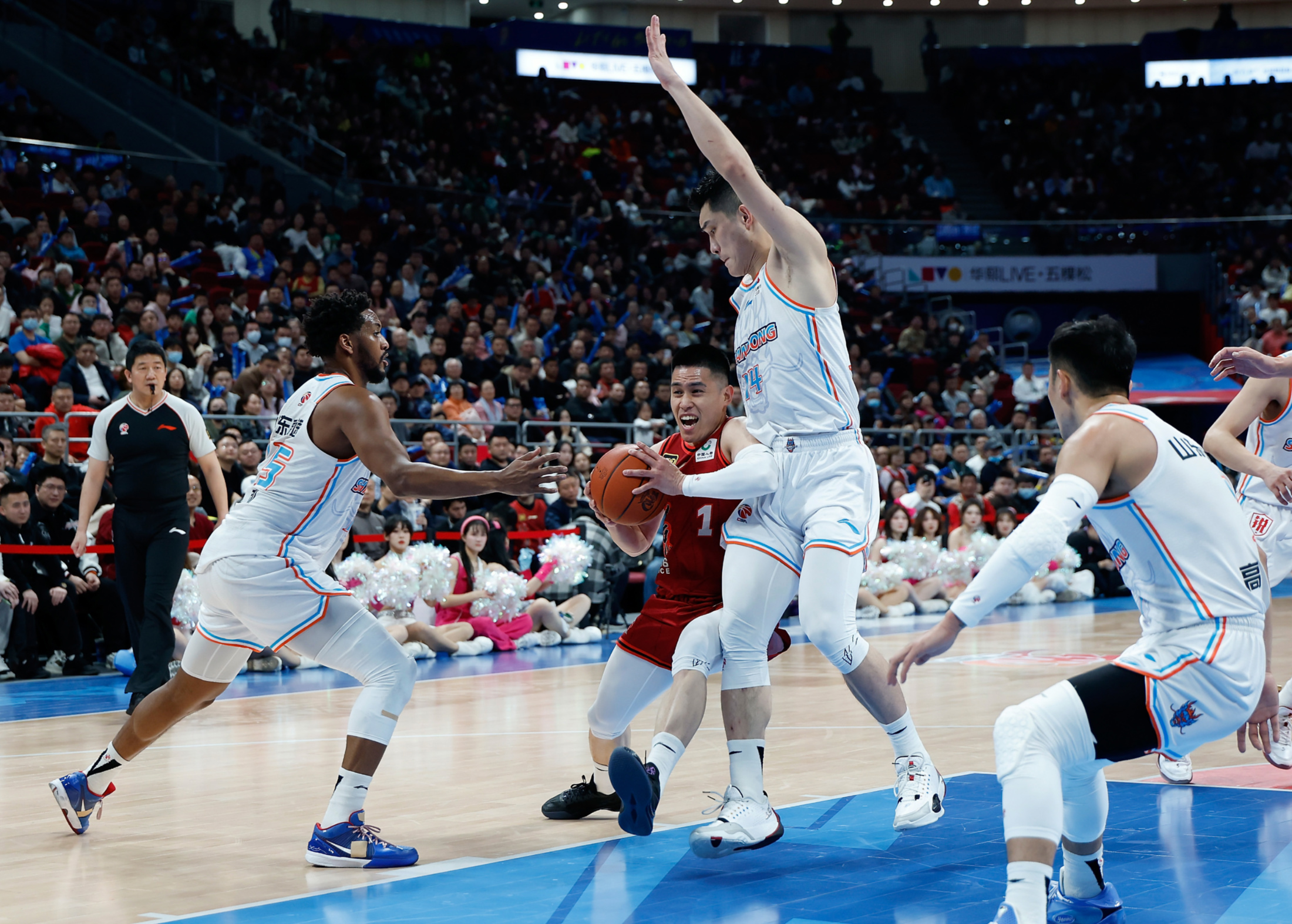 关于欧篮联今晨再迎强敌;新疆广汇强势反弹;主帅态度——赛场秩序良好;训练强度明显提升的信息 关于欧篮联今晨再迎强敌;新疆广汇强势反弹;主帅态度——赛场秩序良好;训练强度明显提升的信息