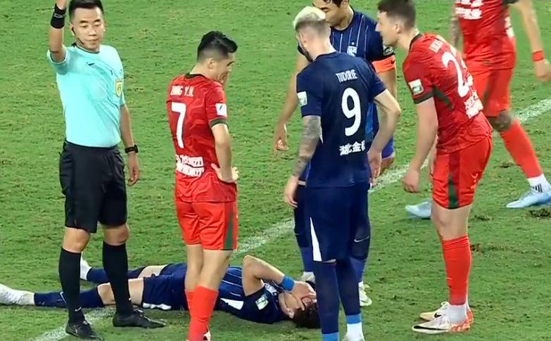 爱游戏精品手游合集 转折点皇家社会回应争议；中超冲刺阶段攻防权衡；底气十足；临场指挥获称赞