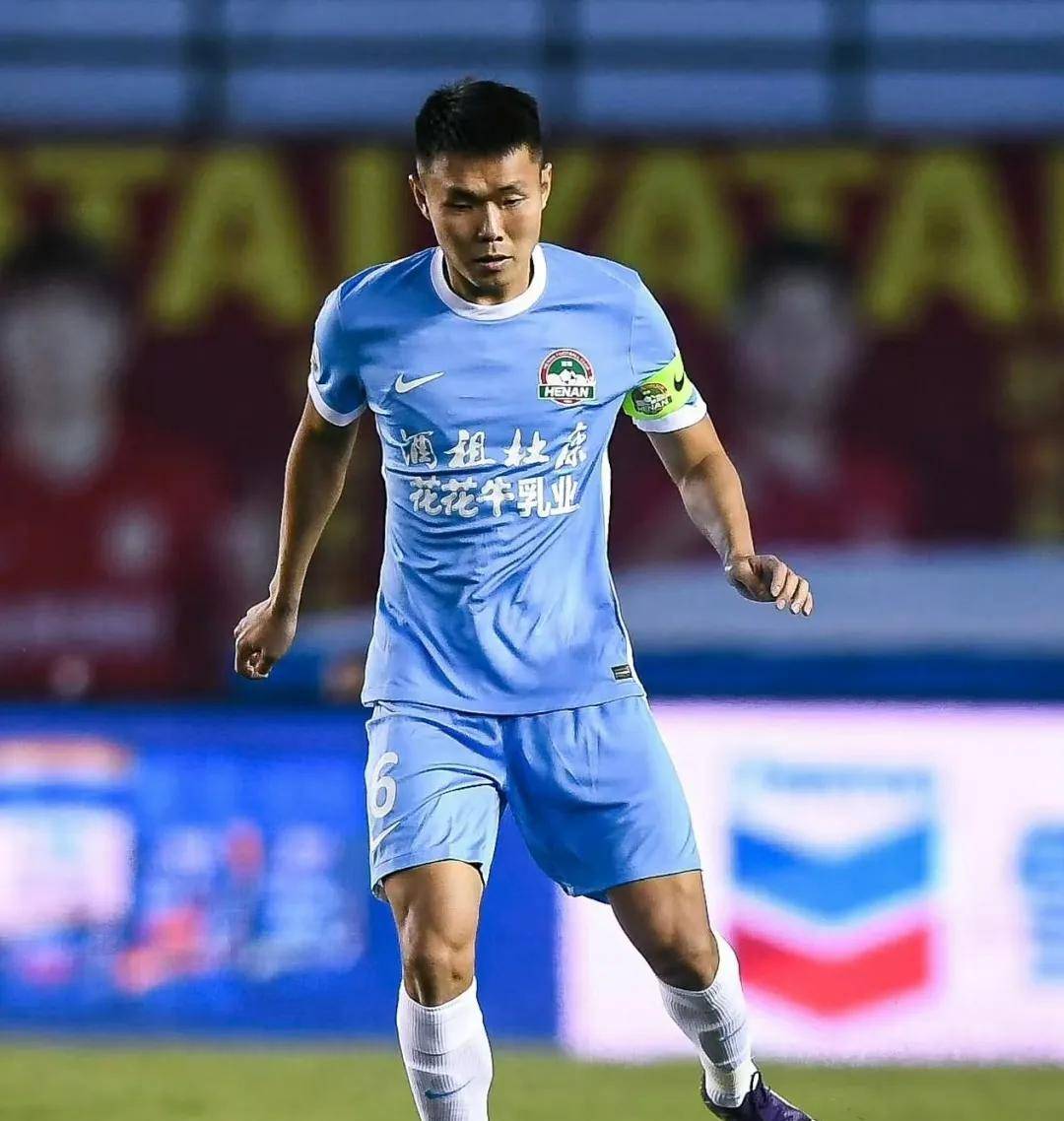 爱游戏新游榜单赛前体能课后，北京国安内部沟通备战欧超杯，目标明确，团队化学反应显著的简单介绍