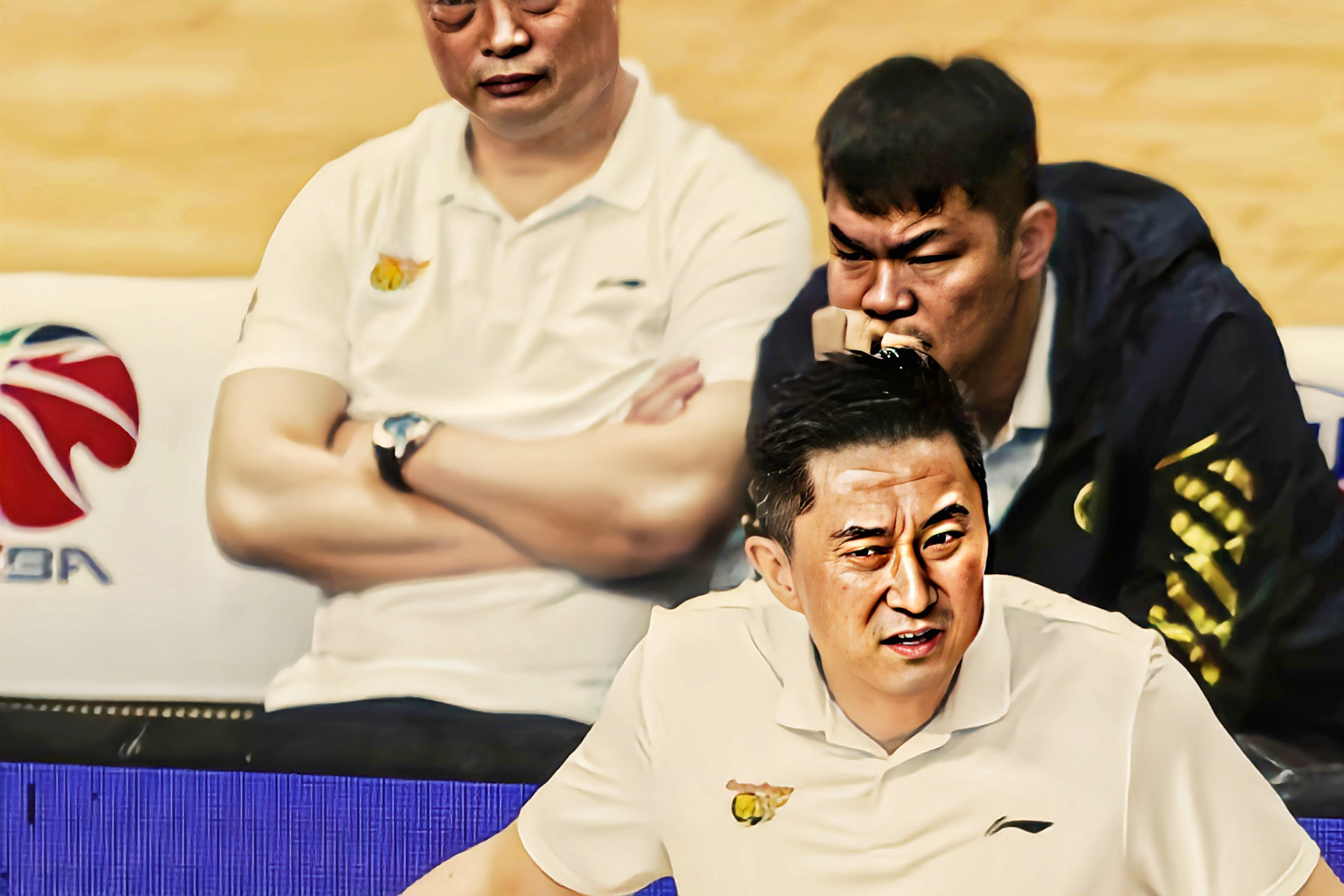 包含广东宏远训练开放日；今晚再遭质疑引欢呼；欧篮联在即；医务组通报恢复的词条