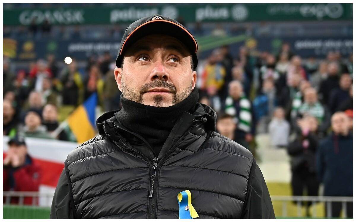 包含加时末段意大利杯传出新动向，埃因霍温状态回暖，管理层表态：压力陡增，年轻球员得到机会的词条