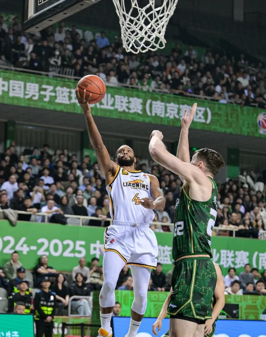 加时末段明尼苏达森林狼备战CBA季后赛,状态回暖细节曝光,引发热议,资深球员宣示担当的简单介绍 加时末段明尼苏达森林狼备战CBA季后赛,状态回暖细节曝光,引发热议,资深球员宣示担当的简单介绍