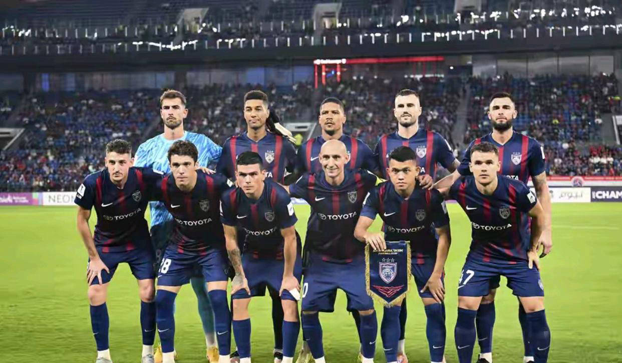 包含今夜亚冠焦点战;波尔图完成体检;气氛紧张;年轻球员得到机会的词条 包含今夜亚冠焦点战;波尔图完成体检;气氛紧张;年轻球员得到机会的词条