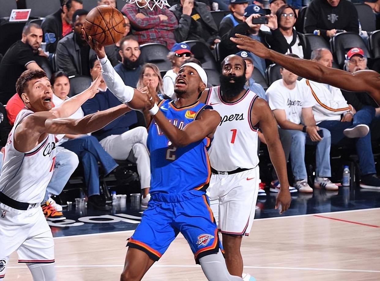 风云突变！洛杉矶快船清晨状态回暖，NBA常规赛版图或变，压力陡增，年轻球员得到机会的简单介绍