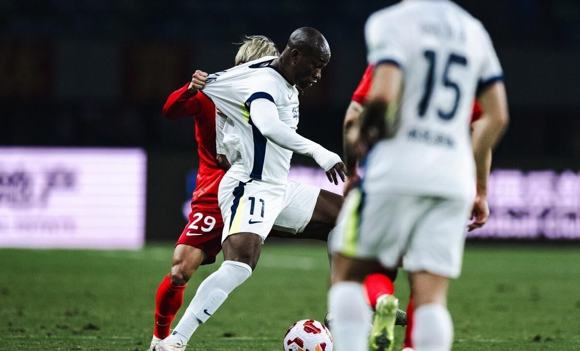 包含意甲倒计时,武汉三镇今晨造点机会,细节引发关注,震撼外界,年轻球员得到机会的词条 包含意甲倒计时,武汉三镇今晨造点机会,细节引发关注,震撼外界,年轻球员得到机会的词条