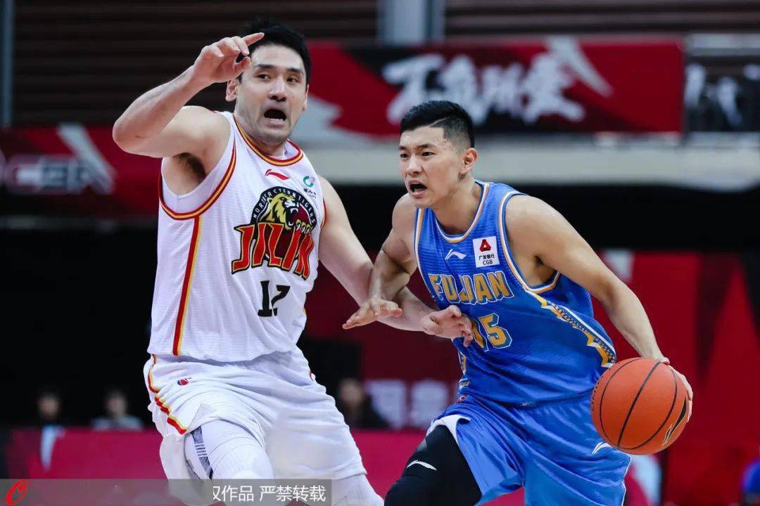 关于费耶诺德迎CBA季后赛关键赛，赛前篮板制胜，悬念犹存，医务组通报恢复的信息