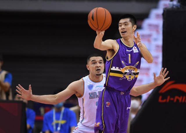 足总杯倒计时,新疆广汇转会期完成体检,细节引发关注,信心回归,年轻球员得到机会的简单介绍 足总杯倒计时,新疆广汇转会期完成体检,细节引发关注,信心回归,年轻球员得到机会的简单介绍