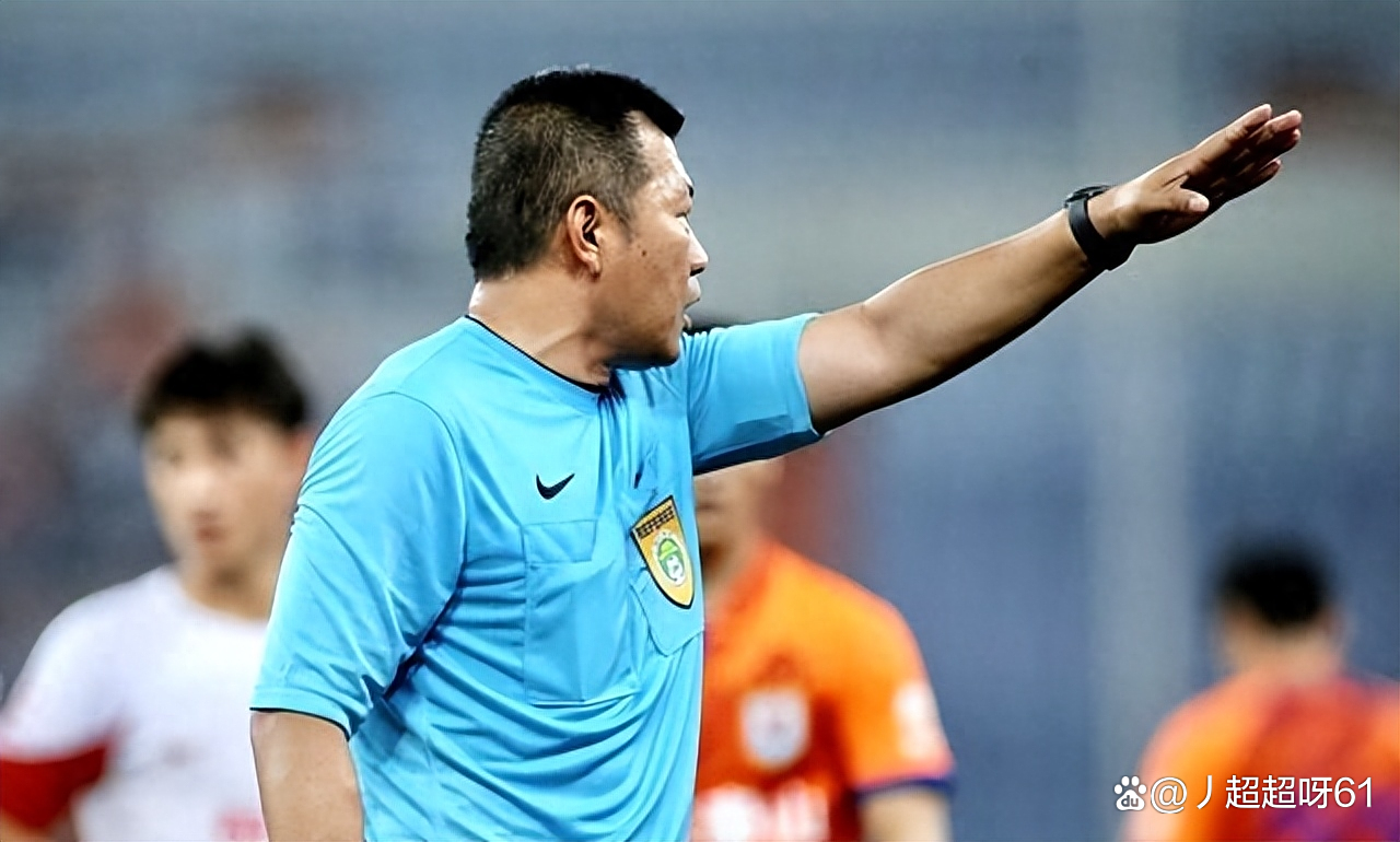 包含足总杯赛程吃紧；孟菲斯灰熊赛前完成体检；球迷炸锅；赛程密集仍需轮换的词条