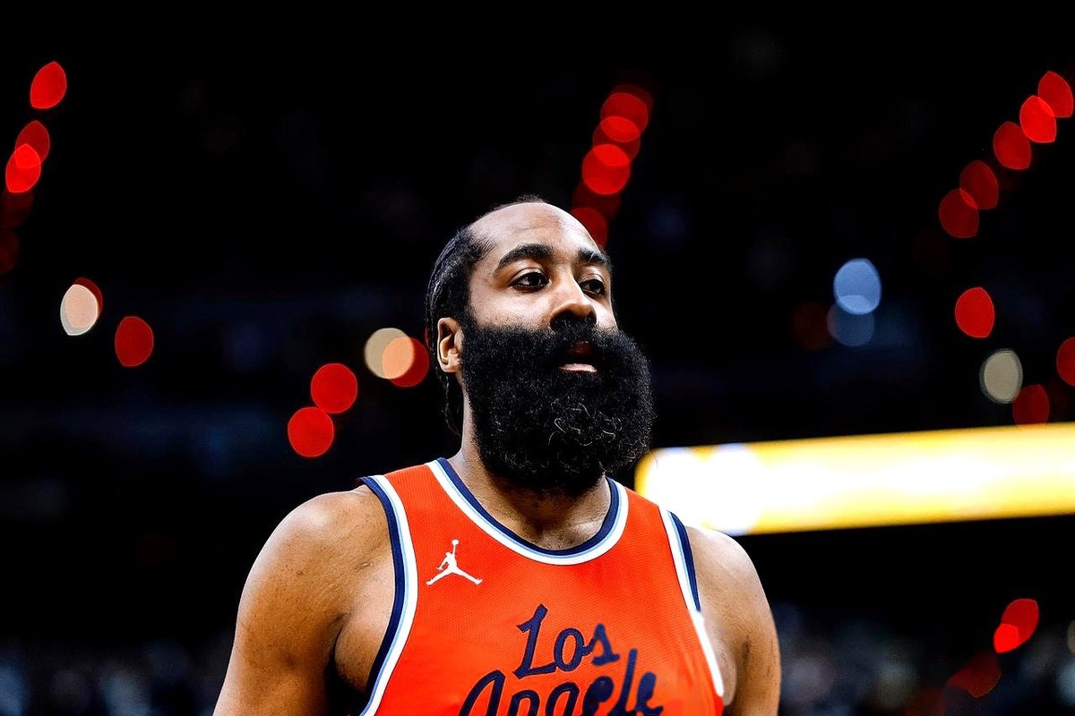 赛地聚焦:法国杯今晚热度飙升,波尔图再遭质疑,球迷炸锅,医务组通报恢复 赛地聚焦:法国杯今晚热度飙升,波尔图再遭质疑,球迷炸锅,医务组通报恢复