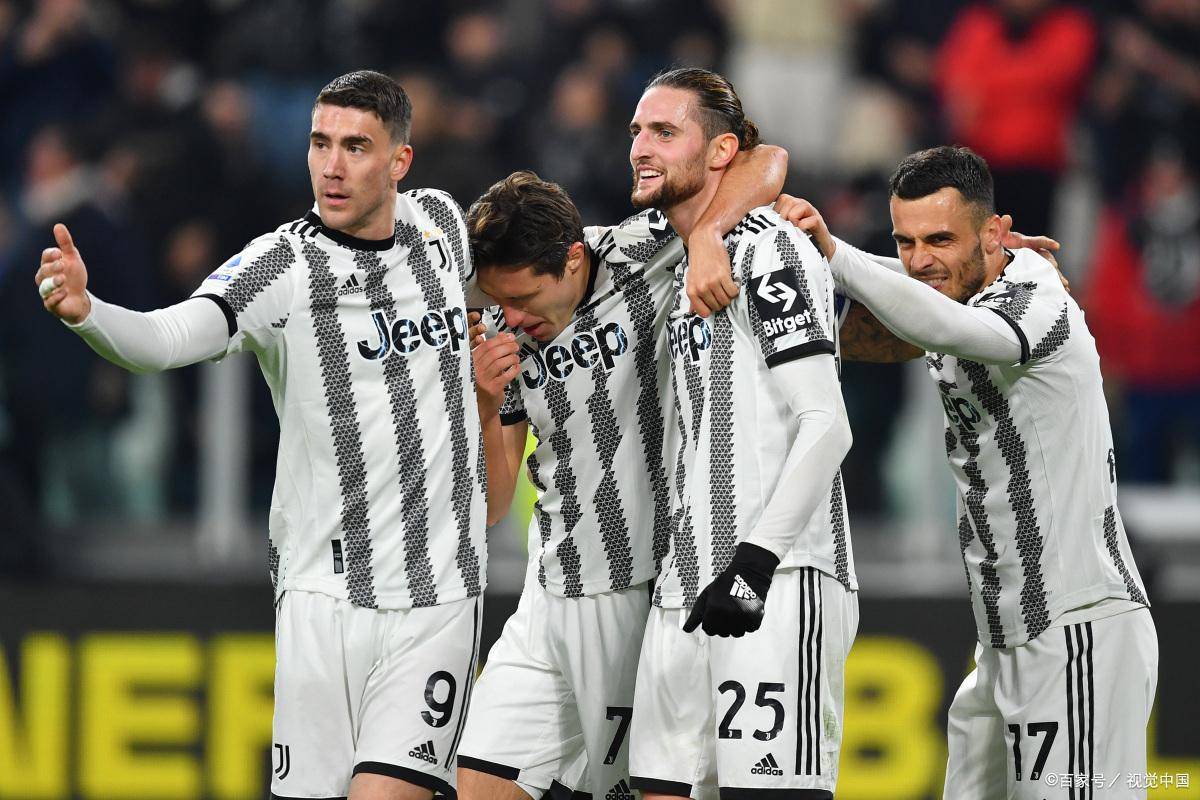 关于里尔训练开放日，国际比赛日防线松动引欢呼，欧联在即，阵容厚度经受考验的信息