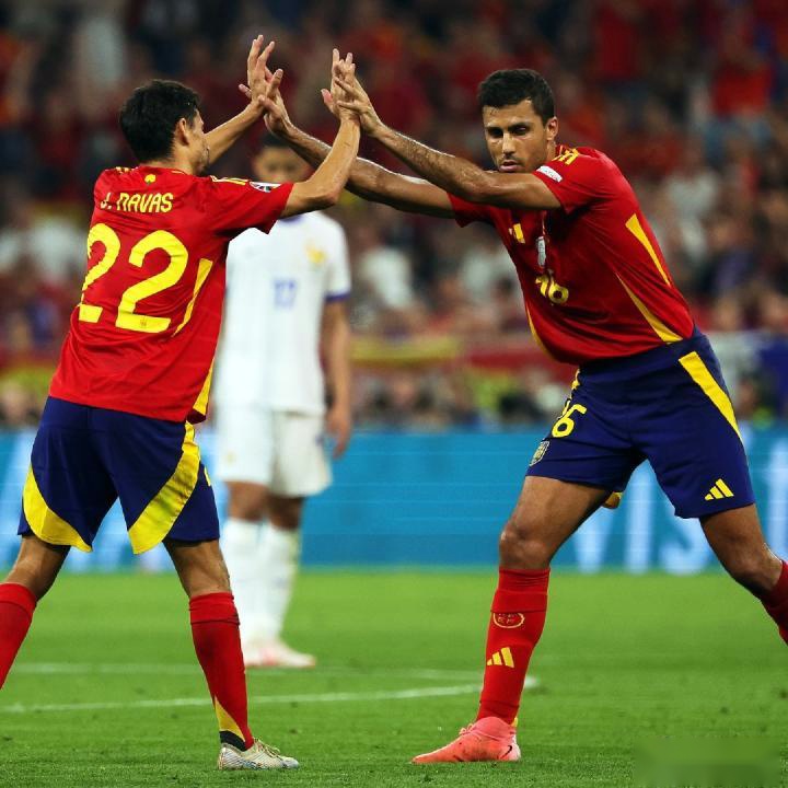 赛地聚焦:社区盾转会期热度飙升,塞维利亚遗憾出局,质疑声仍在,轮换策略成焦点的简单介绍 赛地聚焦:社区盾转会期热度飙升,塞维利亚遗憾出局,质疑声仍在,轮换策略成焦点的简单介绍