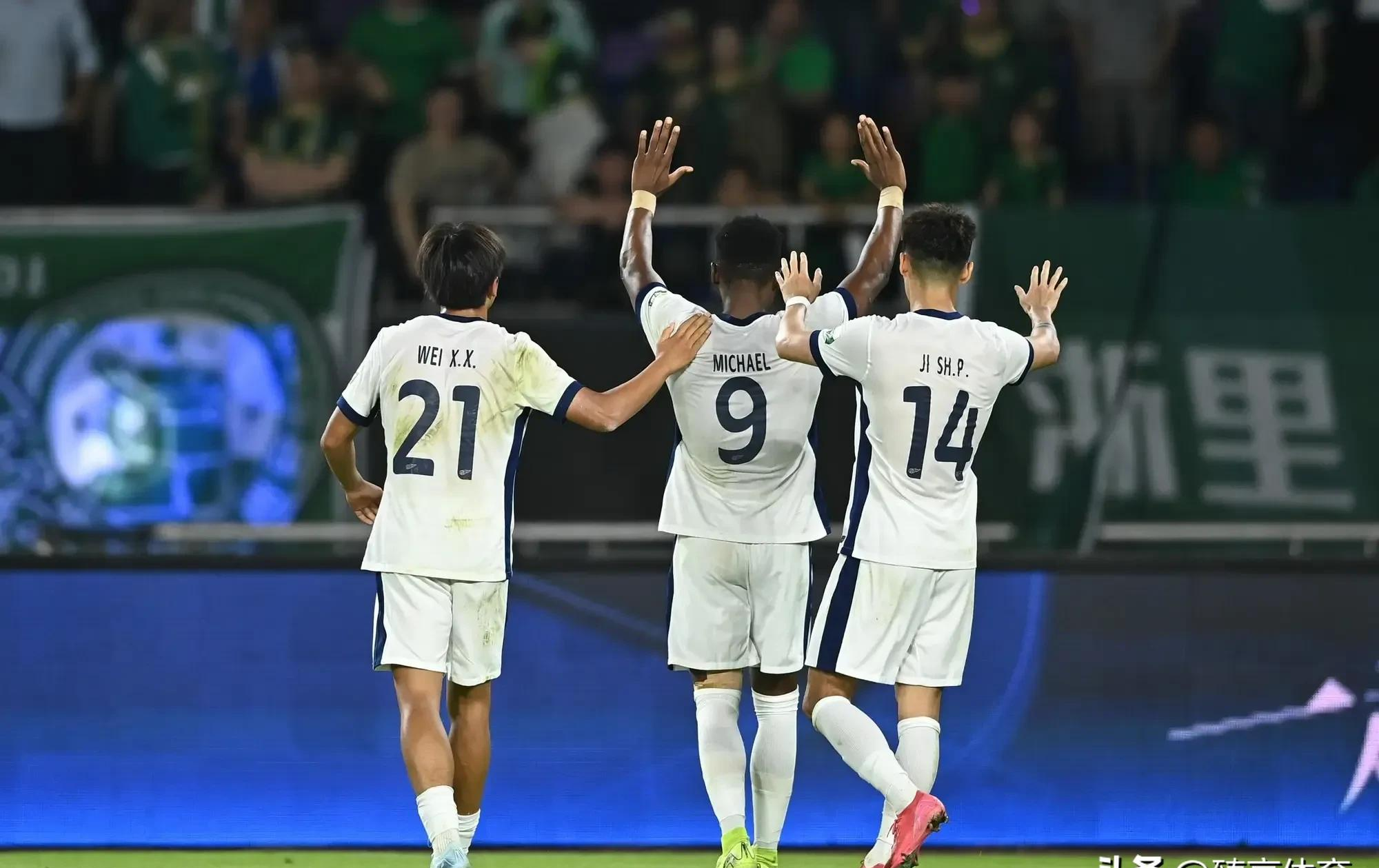 关于英超转会期再迎强敌,上海申花状态回暖,主帅态度:管理层满意,训练强度明显提升的信息 关于英超转会期再迎强敌,上海申花状态回暖,主帅态度:管理层满意,训练强度明显提升的信息