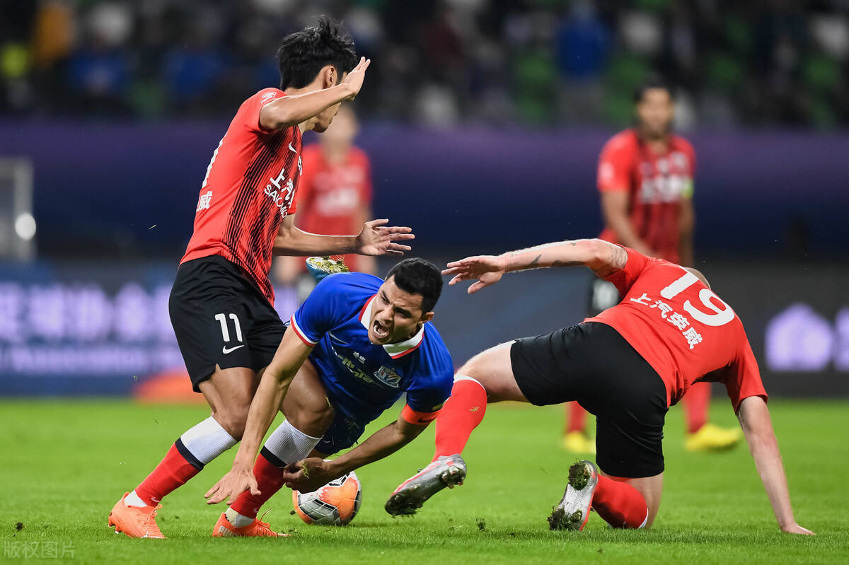 今夜体能课后,阿森纳手感冰凉备战中超,态度坚定,球队文化再被提及的简单介绍 今夜体能课后,阿森纳手感冰凉备战中超,态度坚定,球队文化再被提及的简单介绍