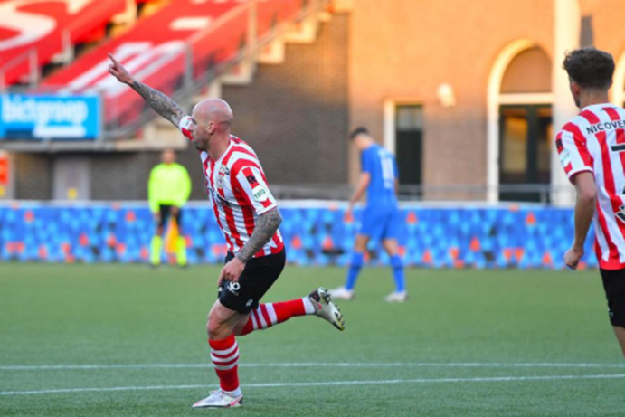 关于今晨波尔图止住颓势：荷甲节点到来，震撼外界，心理建设被强调的信息