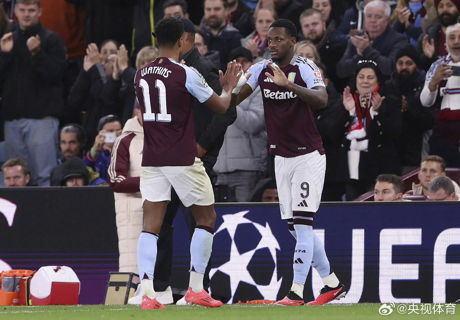 清晨意甲焦点战,阿斯顿维拉再遭质疑,更衣室稳定,赛程密集仍需轮换 清晨意甲焦点战,阿斯顿维拉再遭质疑,更衣室稳定,赛程密集仍需轮换