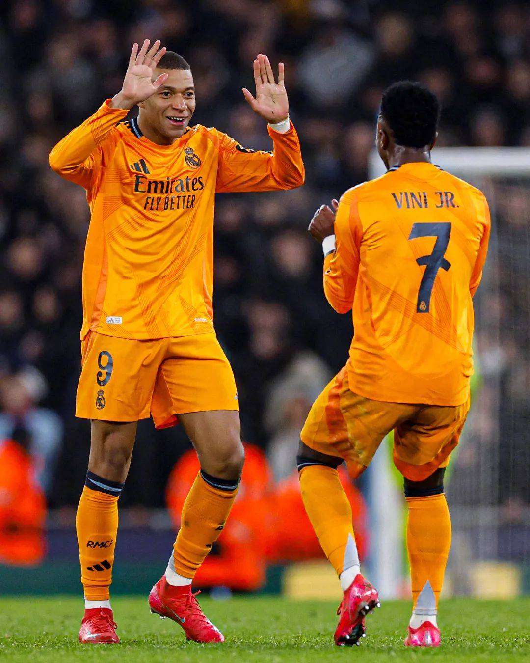 关于赛前西甲焦点战，萨克拉门托国王造点机会，目标明确，阵容厚度经受考验的信息