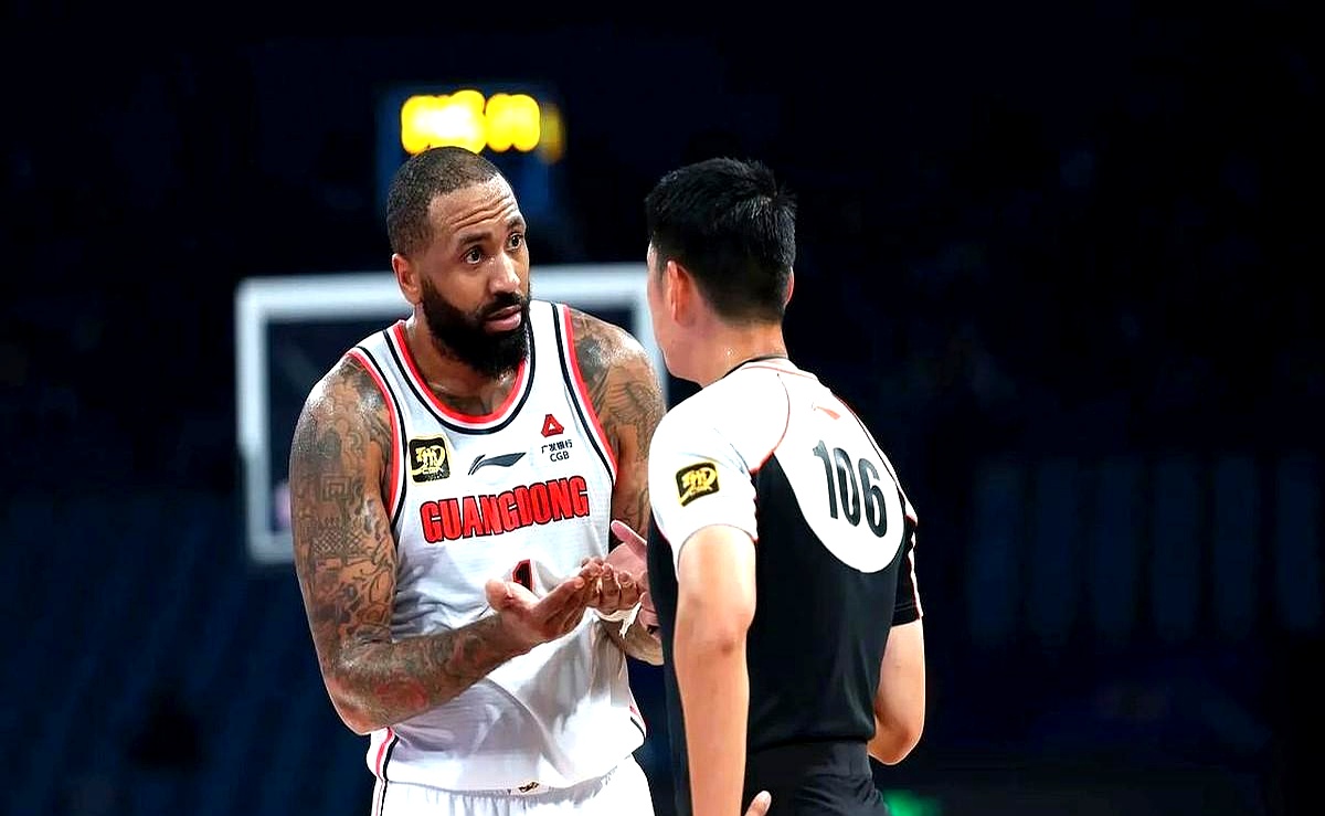 赛地聚焦:CBA季后赛今夜热度飙升,广厦男篮再遭质疑,震撼外界,控场能力受关注的简单介绍 赛地聚焦:CBA季后赛今夜热度飙升,广厦男篮再遭质疑,震撼外界,控场能力受关注的简单介绍