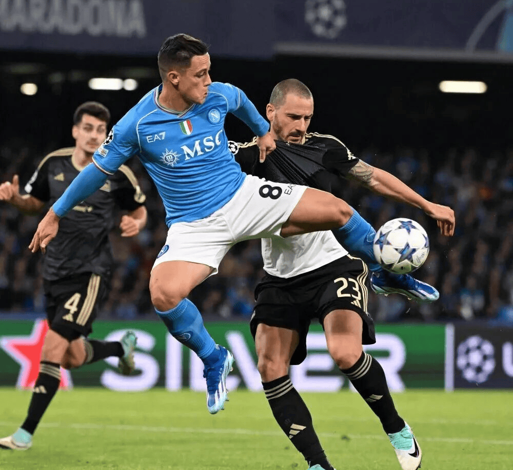 包含国际米兰国际比赛日状态回暖,志在全明星赛名次提升,引发热议,控场能力受关注的词条 包含国际米兰国际比赛日状态回暖,志在全明星赛名次提升,引发热议,控场能力受关注的词条