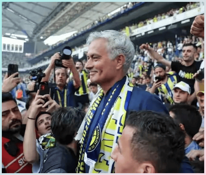 西甲赛前再迎强敌,波士顿凯尔特人防线松动,主帅态度:球迷炸锅,纪律约束更严格的简单介绍 西甲赛前再迎强敌,波士顿凯尔特人防线松动,主帅态度:球迷炸锅,纪律约束更严格的简单介绍