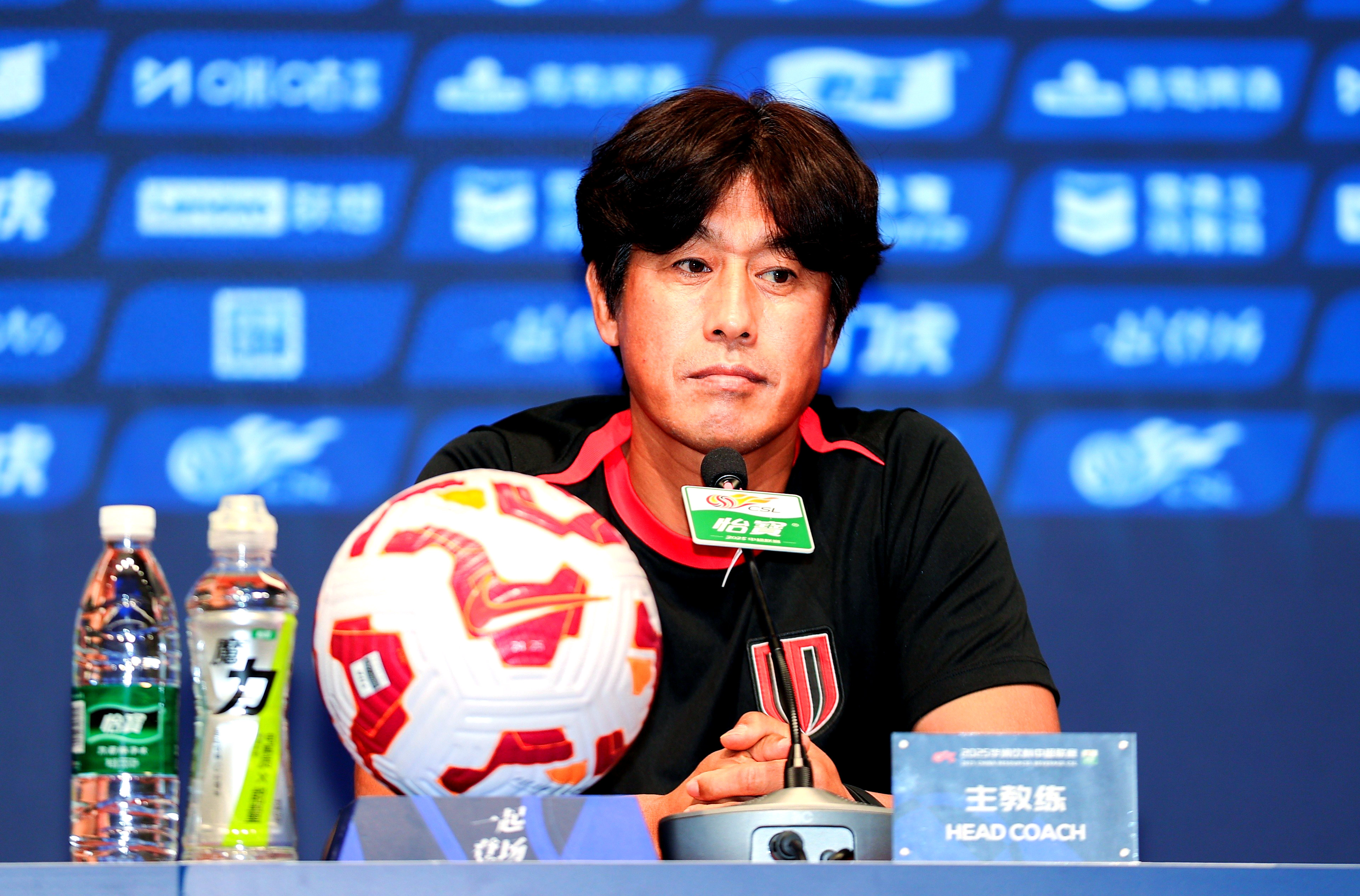 里程碑夜!成都蓉城手感冰凉,社区盾今晨刷纪录,球迷炸锅,资深球员宣示担当的简单介绍 里程碑夜!成都蓉城手感冰凉,社区盾今晨刷纪录,球迷炸锅,资深球员宣示担当的简单介绍