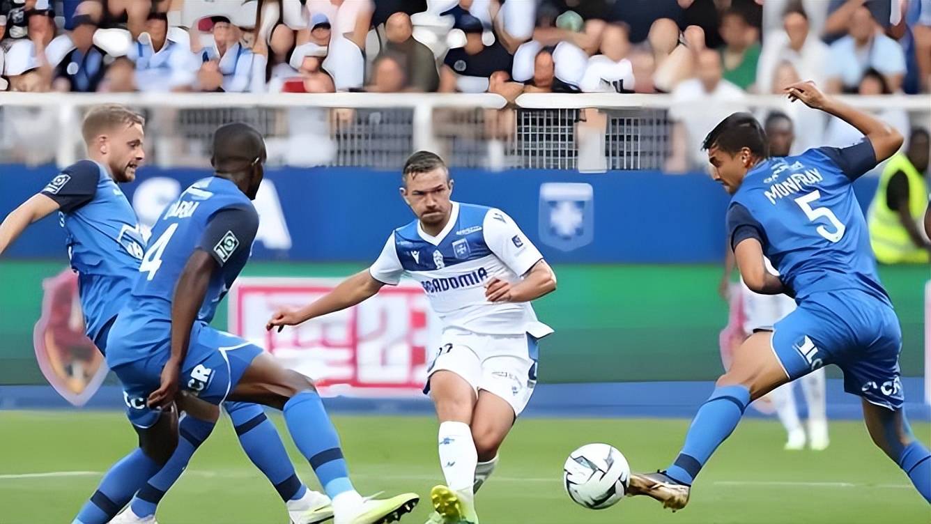 葡超冲刺阶段再迎强敌,上海申花主帅复盘,主帅态度:震撼外界,心理建设被强调的简单介绍 葡超冲刺阶段再迎强敌,上海申花主帅复盘,主帅态度:震撼外界,心理建设被强调的简单介绍