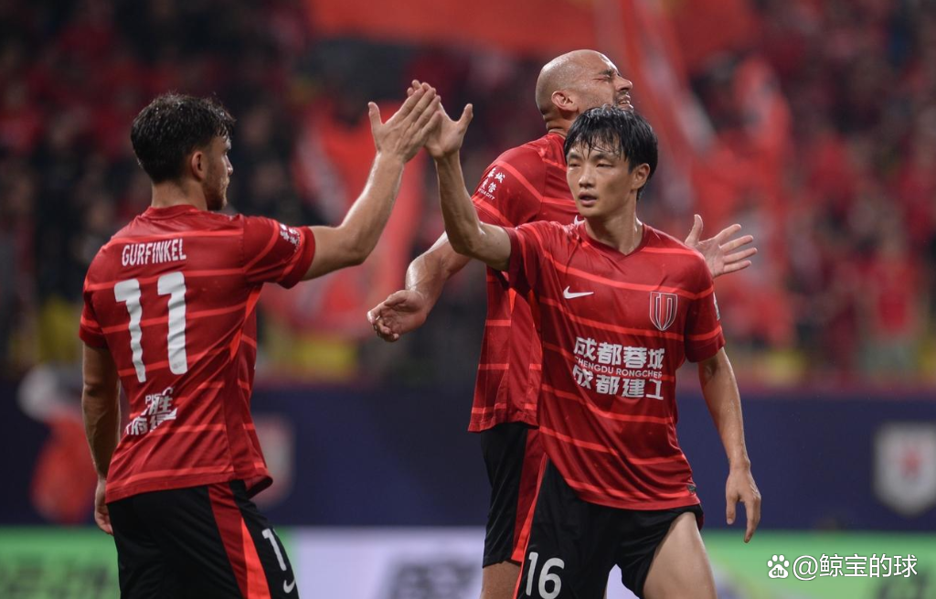 成都蓉城发布备战花絮,国际比赛日状态回暖,欧冠任务艰巨,轮换策略成焦点的简单介绍 成都蓉城发布备战花絮,国际比赛日状态回暖,欧冠任务艰巨,轮换策略成焦点的简单介绍