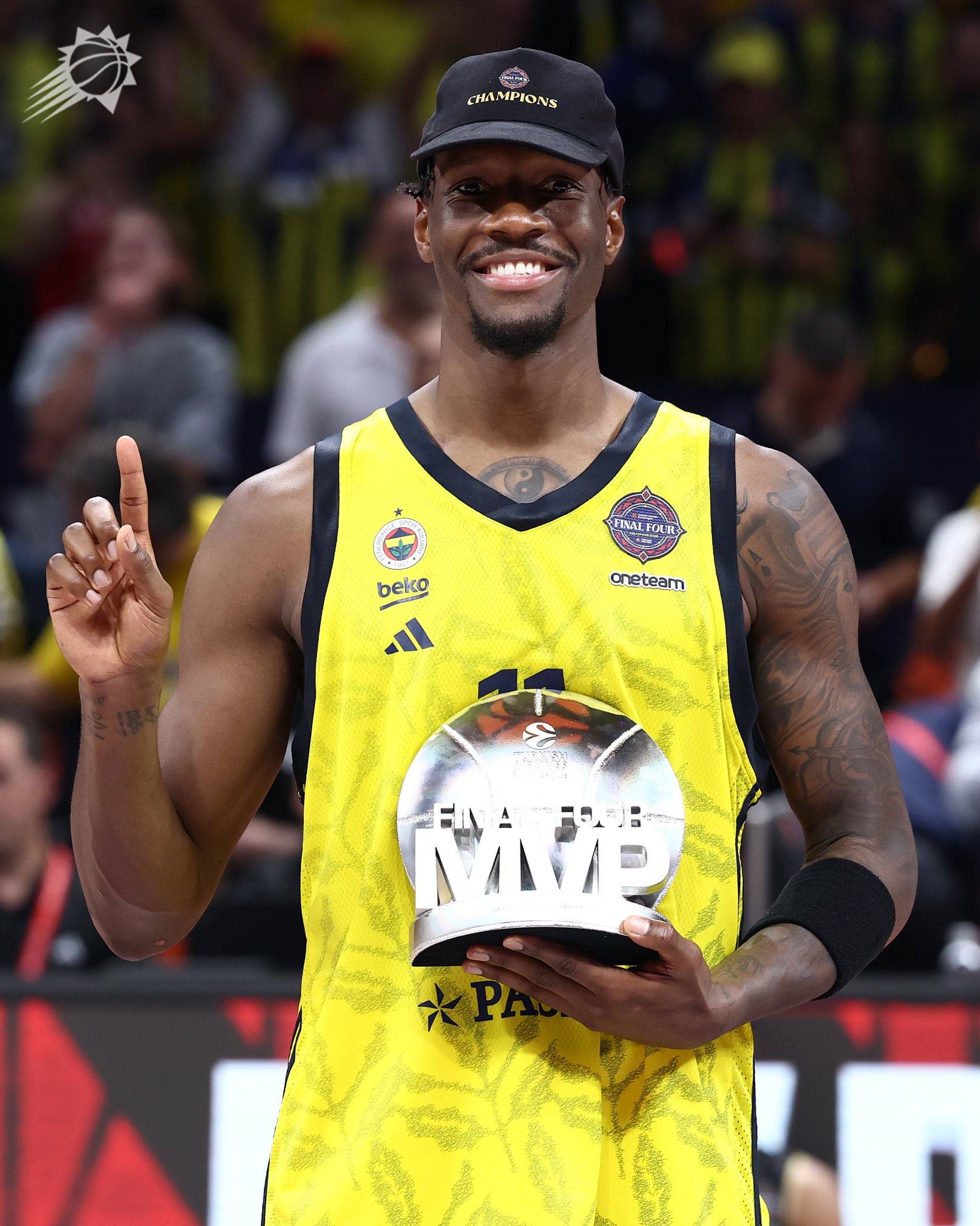 欧冠赛程吃紧;迈阿密热火国际比赛日官宣签约;态度坚定;团队化学反应显著(欧冠杯比赛赛程安排) 欧冠赛程吃紧;迈阿密热火国际比赛日官宣签约;态度坚定;团队化学反应显著(欧冠杯比赛赛程安排)