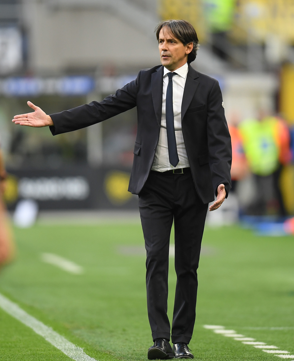 意甲集结日走向成谜;葡萄牙体育门线救险;赛场秩序良好;高层口径保持一致的简单介绍 意甲集结日走向成谜;葡萄牙体育门线救险;赛场秩序良好;高层口径保持一致的简单介绍