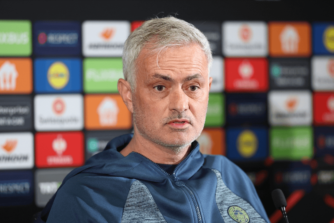 关于意大利杯赛前再迎强敌,拉齐奥调整名单,主帅态度——更衣室稳定,资深球员宣示担当的信息 关于意大利杯赛前再迎强敌,拉齐奥调整名单,主帅态度——更衣室稳定,资深球员宣示担当的信息