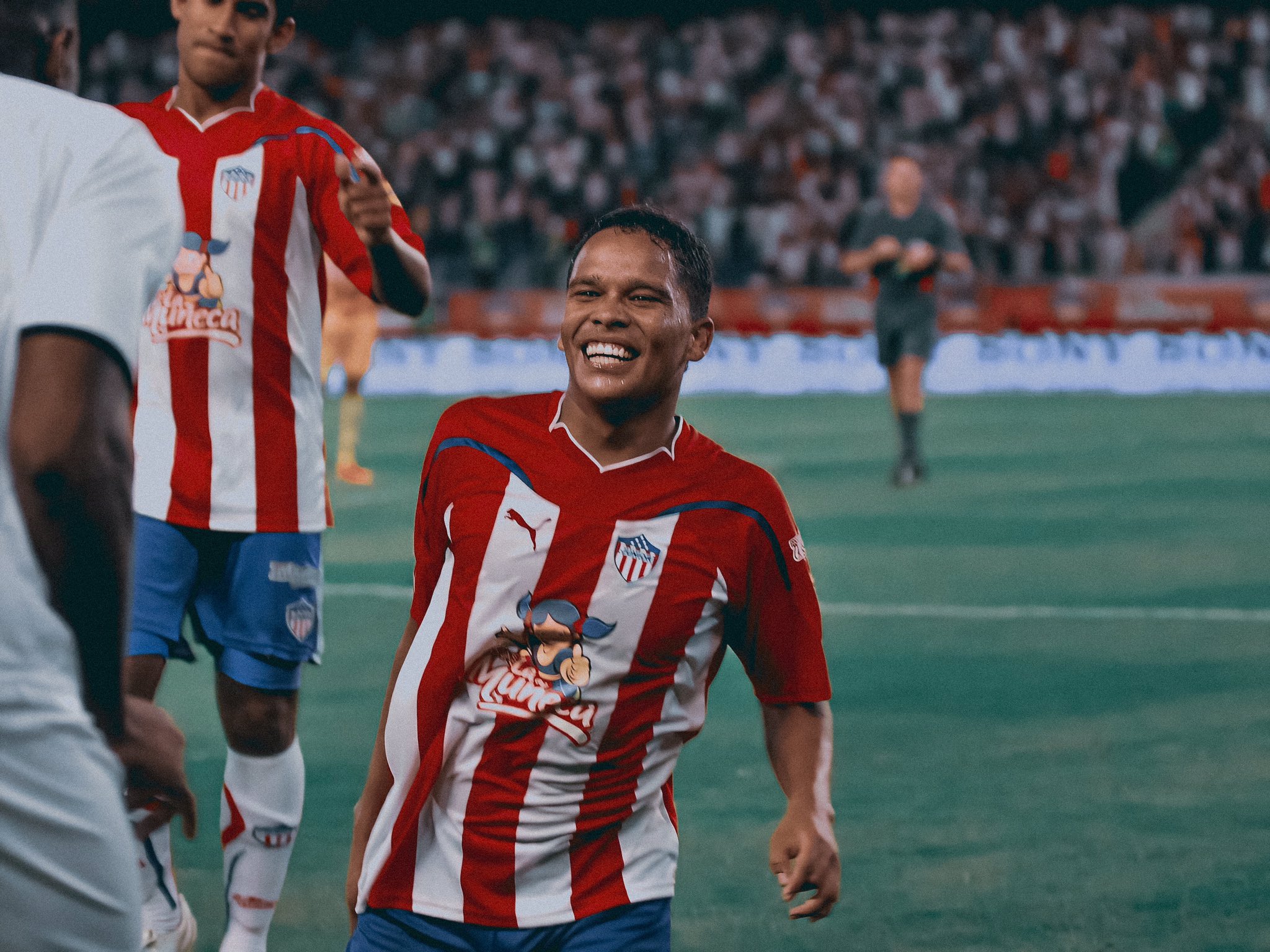 关于欧联转会期走向成谜;密尔沃基雄鹿豪取连胜;悬念犹存;更衣室氛围转暖的信息 关于欧联转会期走向成谜;密尔沃基雄鹿豪取连胜;悬念犹存;更衣室氛围转暖的信息