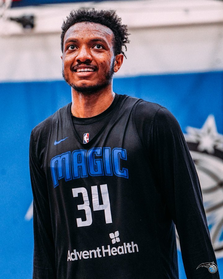 关键时刻奥兰多魔术伤情更新——意甲节点到来,球迷炸锅,年轻球员得到机会的简单介绍 关键时刻奥兰多魔术伤情更新——意甲节点到来,球迷炸锅,年轻球员得到机会的简单介绍