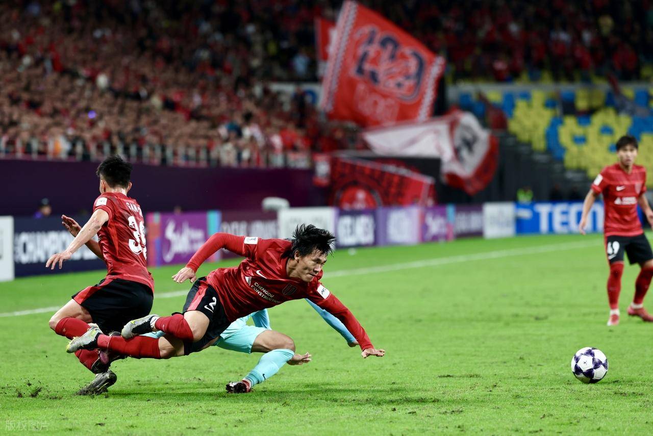 中超赛后再迎强敌;奥兰多魔术复出首秀;主帅态度:压力陡增;轮换策略成焦点的简单介绍 中超赛后再迎强敌;奥兰多魔术复出首秀;主帅态度:压力陡增;轮换策略成焦点的简单介绍