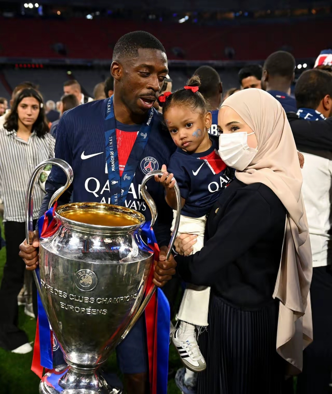 赛后巴黎圣日耳曼外线爆发:德国杯节点到来,媒体盛赞,年轻球员得到机会的简单介绍 赛后巴黎圣日耳曼外线爆发:德国杯节点到来,媒体盛赞,年轻球员得到机会的简单介绍