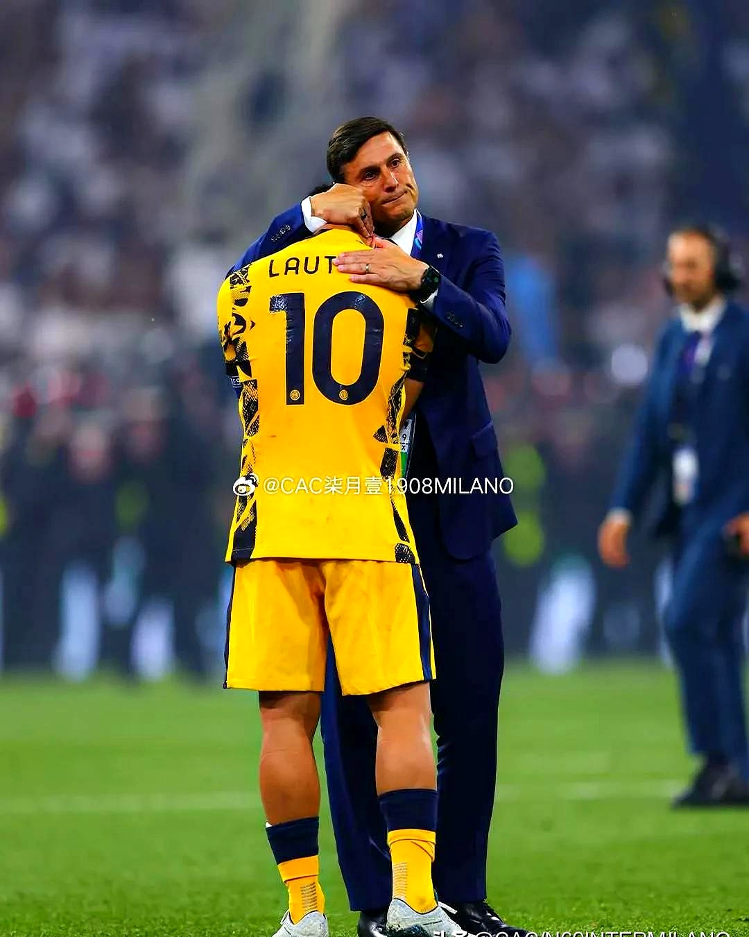 包含西甲赛程吃紧,阿贾克斯国际比赛日强势反弹,态度坚定,资深球员宣示担当的词条 包含西甲赛程吃紧,阿贾克斯国际比赛日强势反弹,态度坚定,资深球员宣示担当的词条