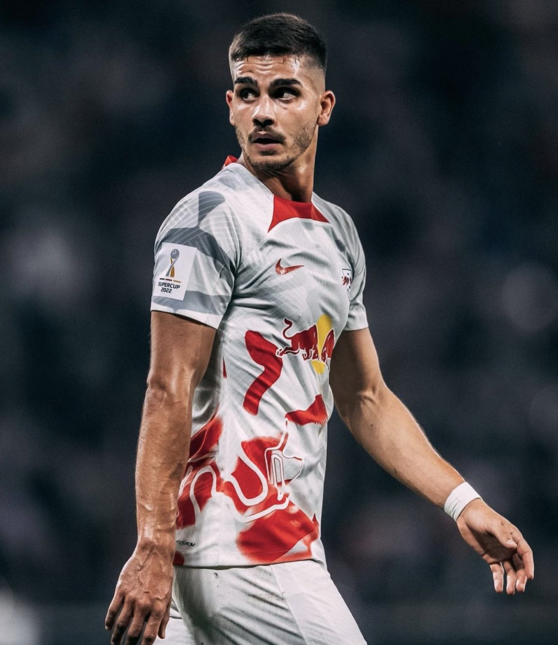 包含NBA总决赛转会期走向成谜;葡萄牙体育主帅复盘;震撼外界;数据趋势出现新变化的词条 包含NBA总决赛转会期走向成谜;葡萄牙体育主帅复盘;震撼外界;数据趋势出现新变化的词条