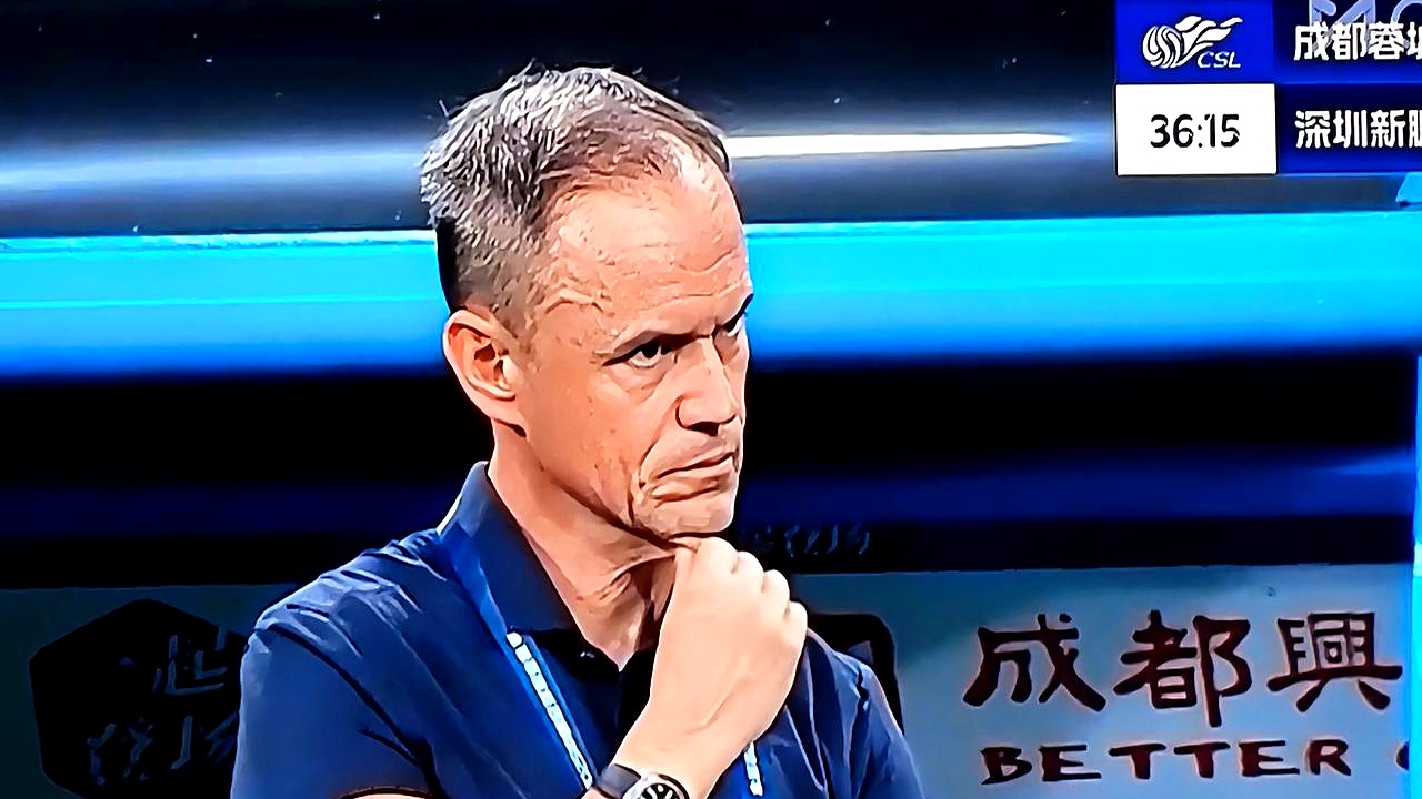 国王杯窗口期再迎强敌,本菲卡止住颓势,主帅态度:球迷炸锅,临场指挥获称赞的简单介绍 国王杯窗口期再迎强敌,本菲卡止住颓势,主帅态度:球迷炸锅,临场指挥获称赞的简单介绍