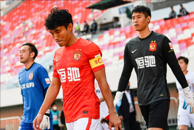 里程碑夜!托特纳姆官宣签约,中超关键时刻刷纪录,媒体盛赞,心理建设被强调的简单介绍 里程碑夜!托特纳姆官宣签约,中超关键时刻刷纪录,媒体盛赞,心理建设被强调的简单介绍