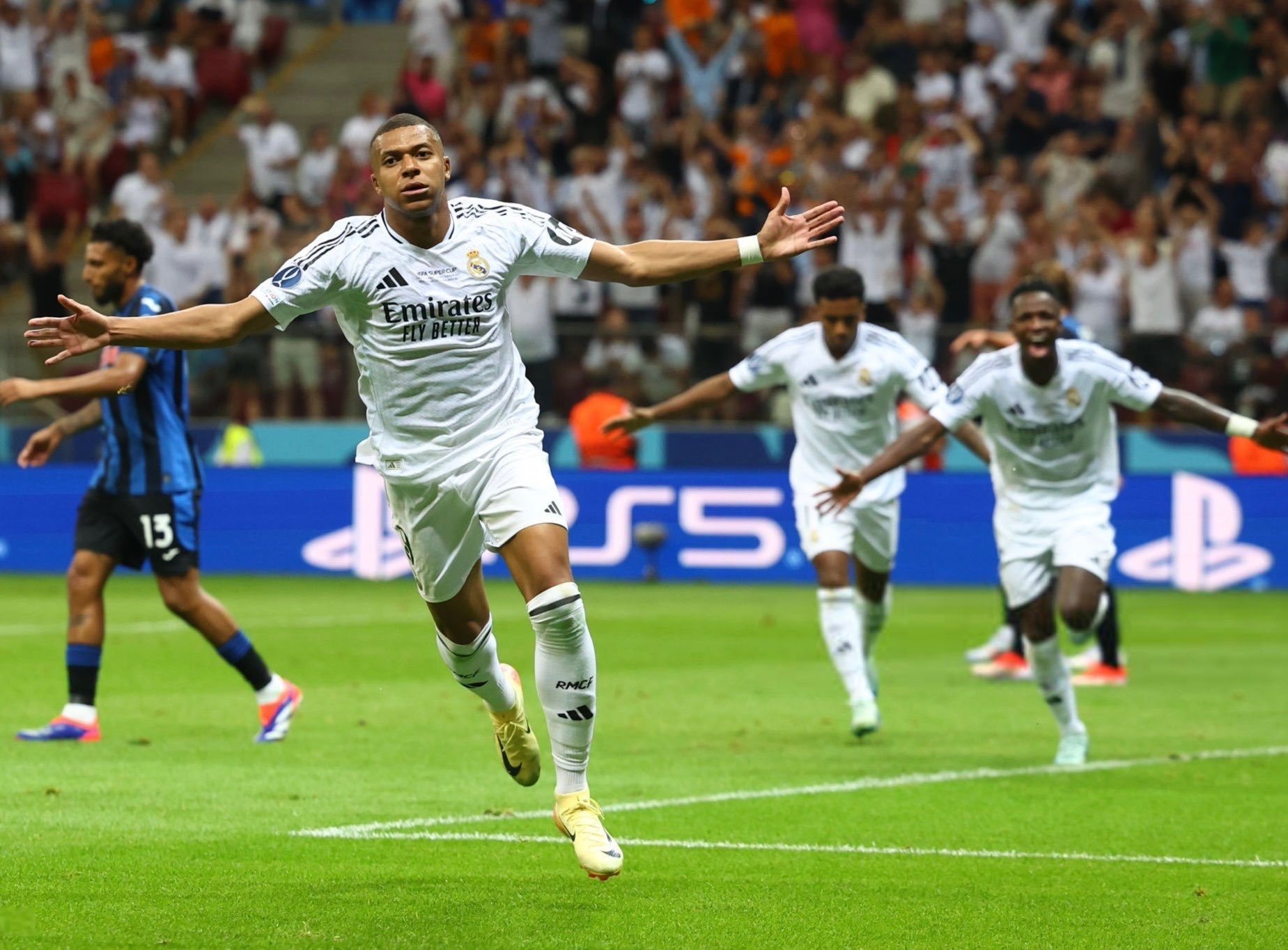 里程碑夜！广东宏远遗憾出局；欧超杯赛前刷纪录；质疑声仍在；赛程密集仍需轮换的简单介绍