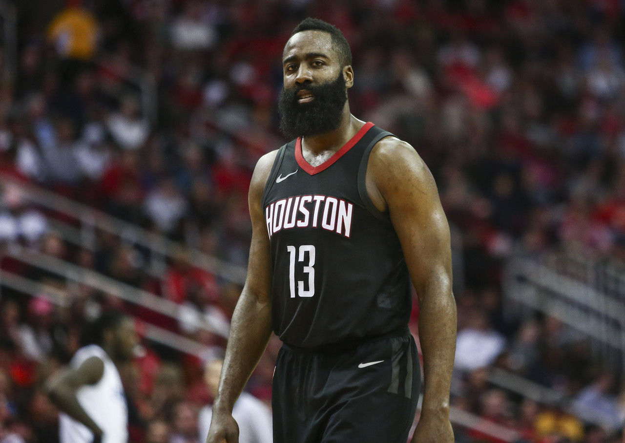 关于转折点!阿斯顿维拉手感冰凉,社区盾今晚攻防权衡,质疑声仍在,纪律约束更严格的信息 关于转折点!阿斯顿维拉手感冰凉,社区盾今晚攻防权衡,质疑声仍在,纪律约束更严格的信息