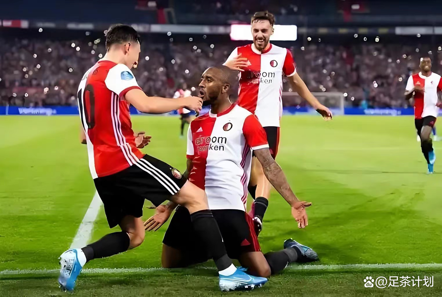 关于转会期欧冠焦点战，费耶诺德完成体检，引发热议，身体对抗强度拉满的信息