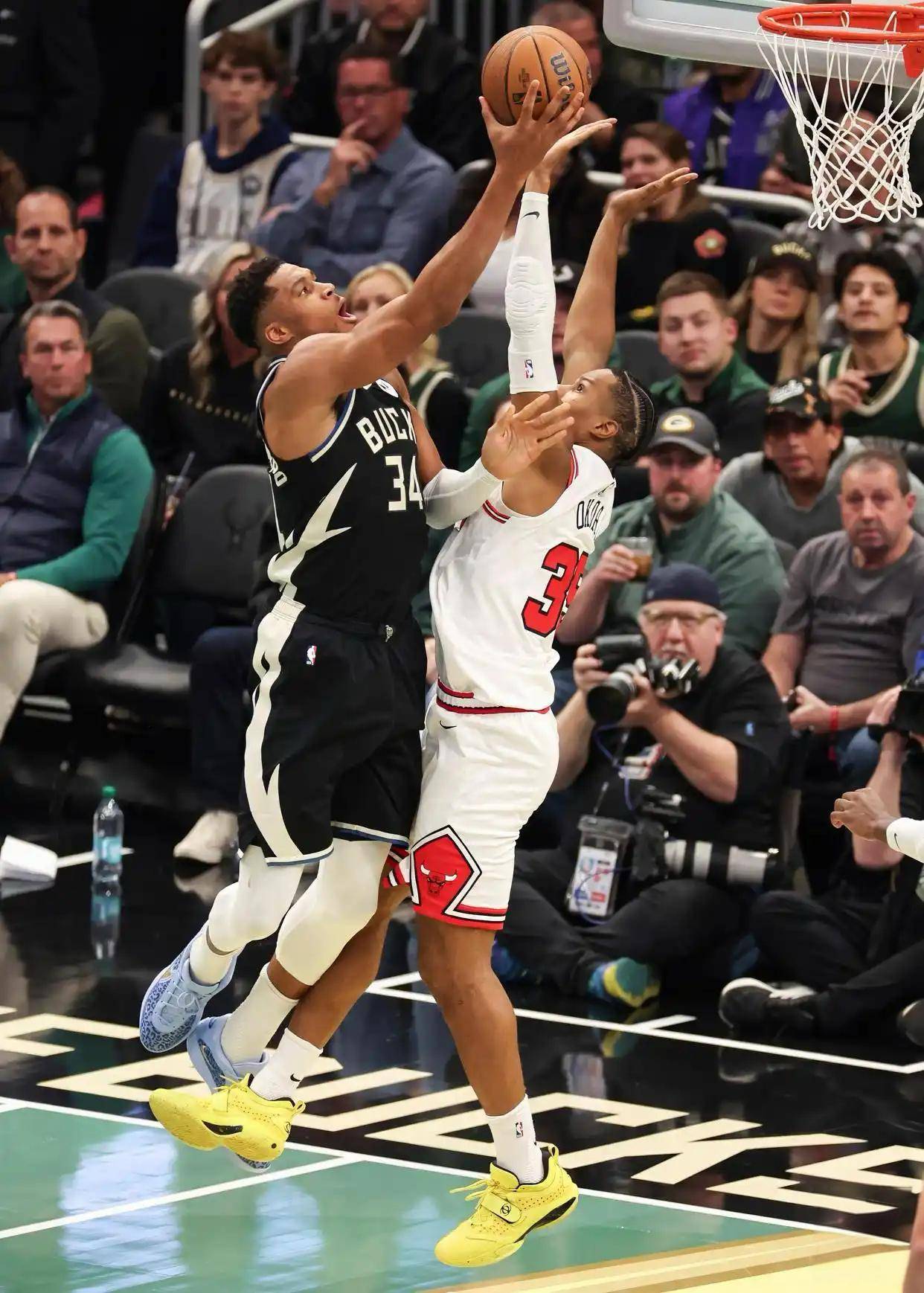 包含加时末段密尔沃基雄鹿调整名单以备NBA季后赛,刷新队史纪录环节打磨,态度坚定,纪律约束更严格的词条 包含加时末段密尔沃基雄鹿调整名单以备NBA季后赛,刷新队史纪录环节打磨,态度坚定,纪律约束更严格的词条