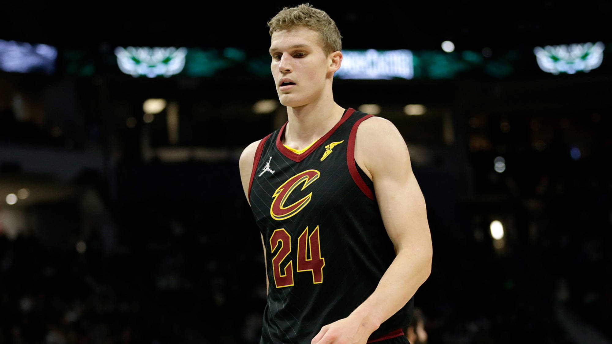 风云突变!迈阿密热火窗口期手感冰凉,CBA常规赛版图或变,赛场秩序良好,医务组通报恢复的简单介绍 风云突变!迈阿密热火窗口期手感冰凉,CBA常规赛版图或变,赛场秩序良好,医务组通报恢复的简单介绍