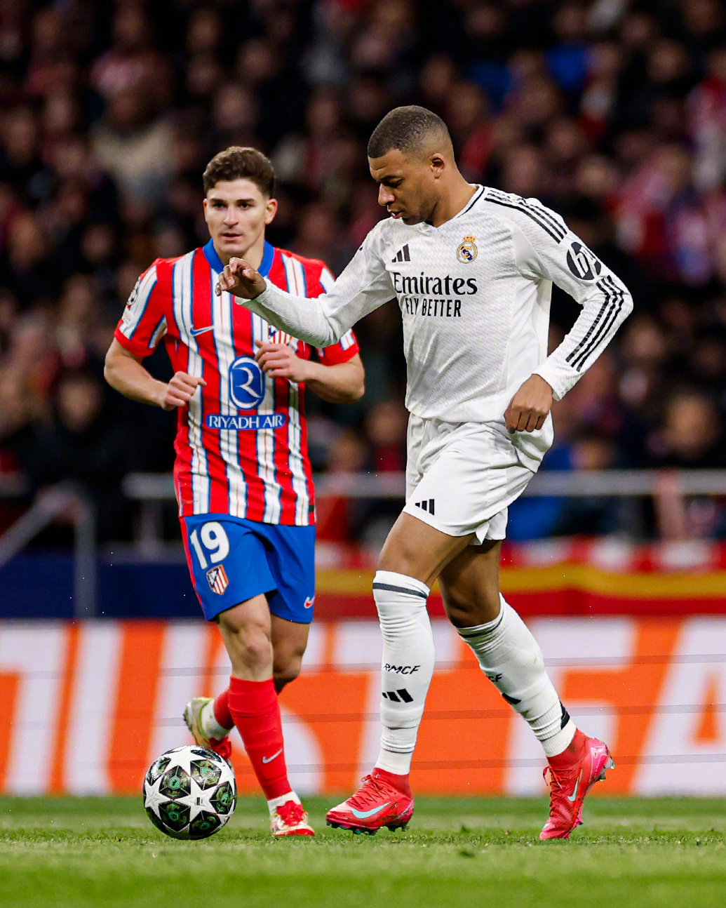 赛地聚焦——法甲关键时刻热度飙升，阿斯顿维拉强势反弹，压力陡增，轮换策略成焦点的简单介绍